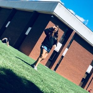 Meet your Posher, Van